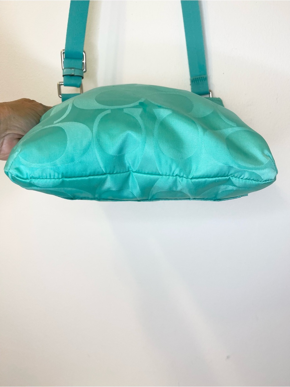 Coach Getaway Signature Nylon File Bag A1432 Turquoise Signature Crossbody Bag - Picture 5 of 14